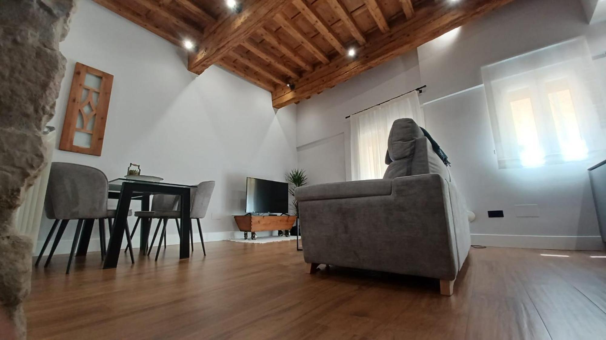 Ea! Cuenca Apartment เกว็งกา ภายนอก รูปภาพ